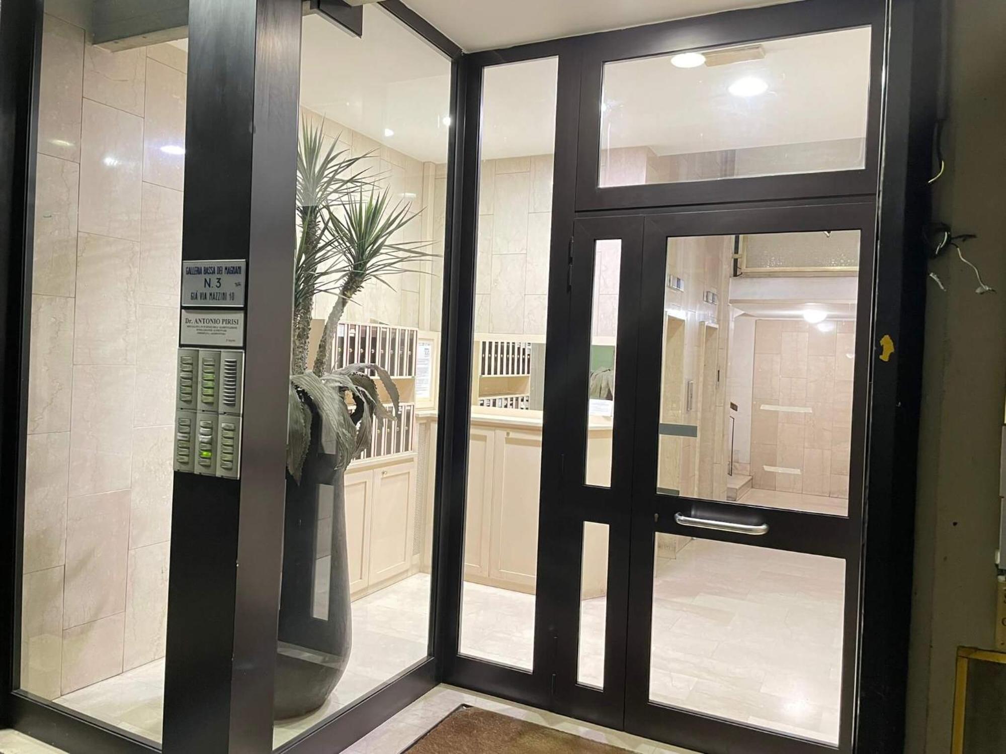 La Galleria Lodge Parma Dış mekan fotoğraf