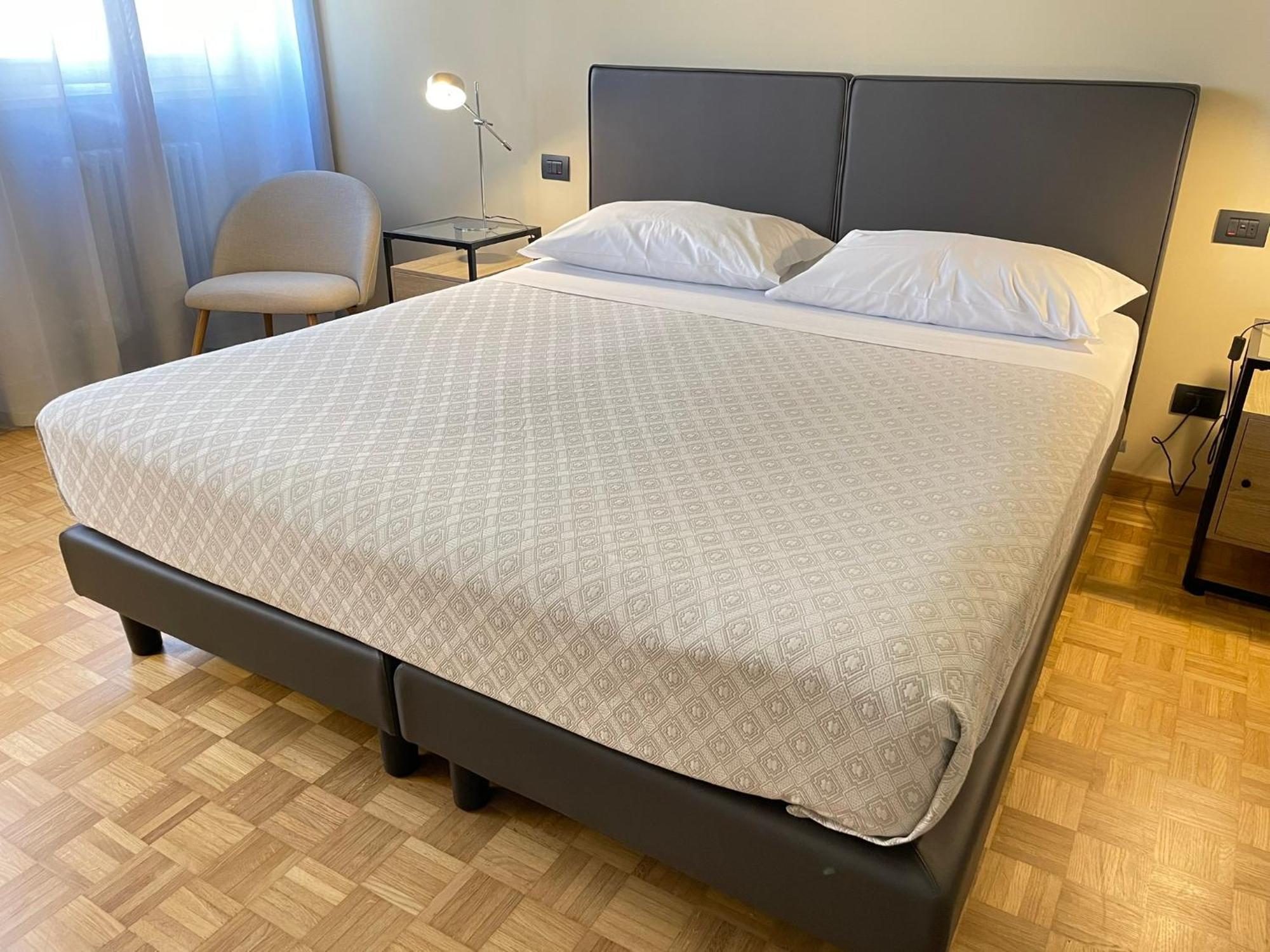 La Galleria Lodge Parma Dış mekan fotoğraf